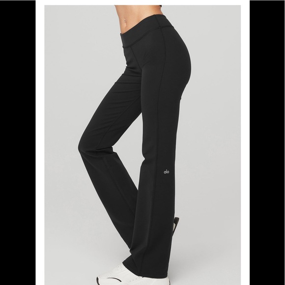 NWOT Alo airbrush low rise bootcut - Picture 2 of 4